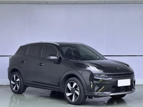 Lynk & Co Lynk & Co 06