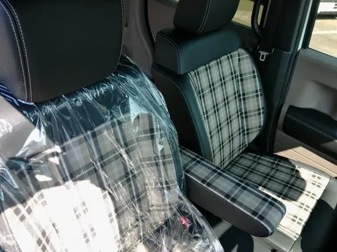 Honda N-BOX Joy