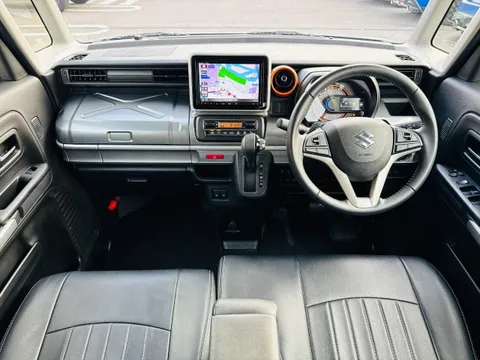 Suzuki Spacia Gear