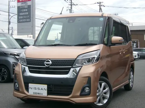Nissan Dayz Roox