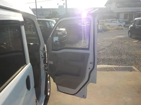 Nissan Clipper