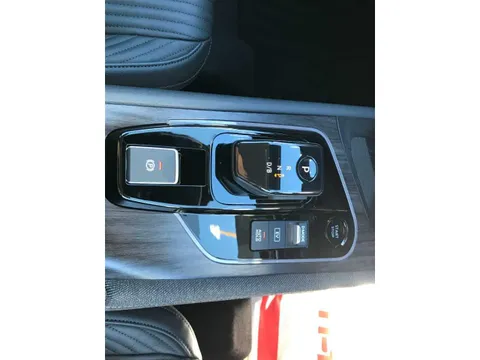 Nissan Note Aura