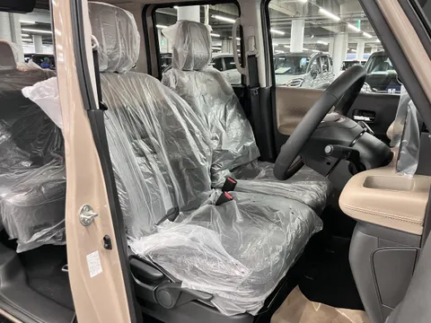 Mitsubishi Delica Mini