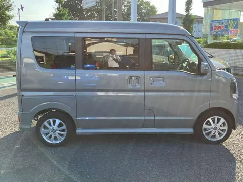 Nissan Clipper Rio