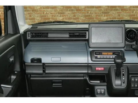 Suzuki Spacia Base
