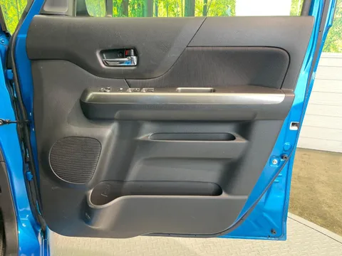 Suzuki Spacia Custom Z