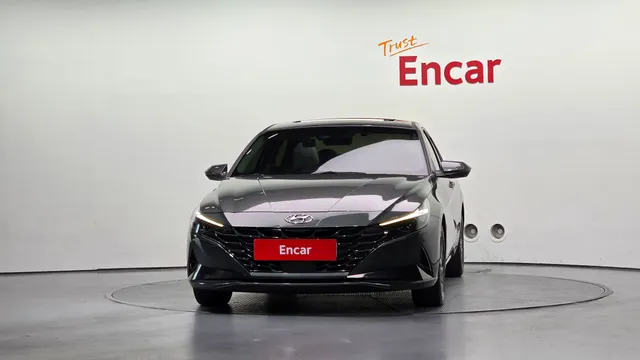 Hyundai Elantra (Avante)