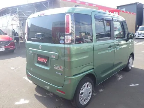 Suzuki Spacia