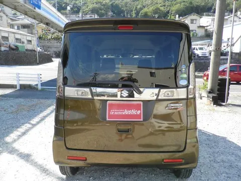 Suzuki Spacia Custom Z
