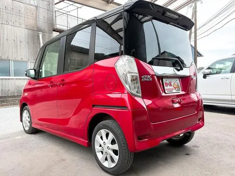 Mitsubishi eK Space Custom