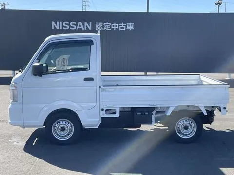 Nissan Clipper Truck