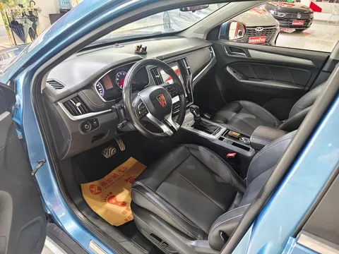Roewe RX5