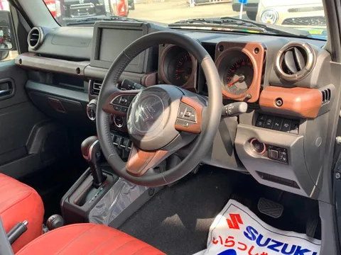 Suzuki Jimny Nomade