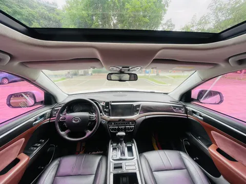 Gac GS8