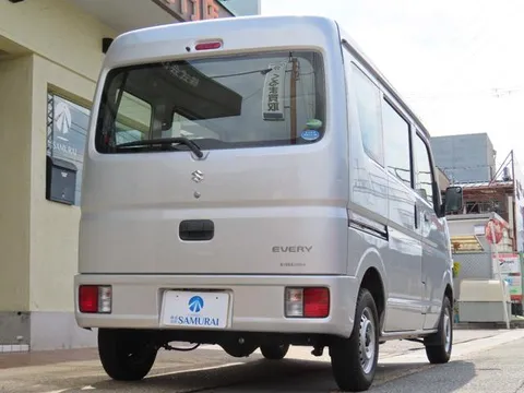 Suzuki Every