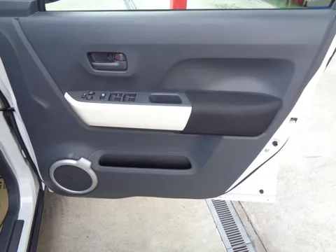 Mazda Flair Crossover