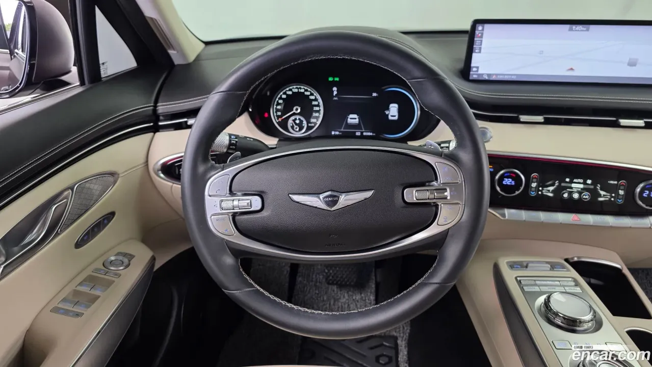Genesis GV70