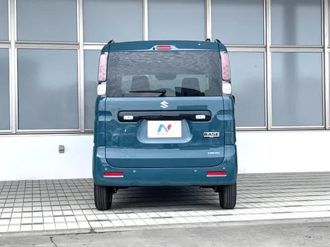 Suzuki Spacia Base
