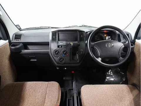 Toyota TownAce Van