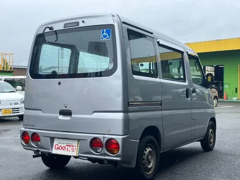 Mitsubishi Minicab Van