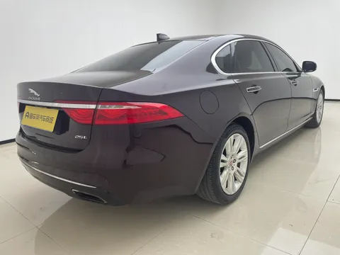 Jaguar XFL