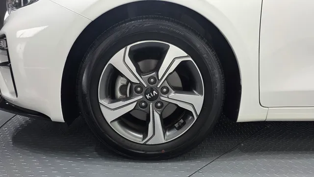 Kia Cerato (K3)
