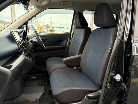 Mitsubishi eK X