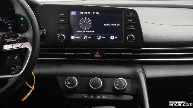 Hyundai Elantra (Avante)