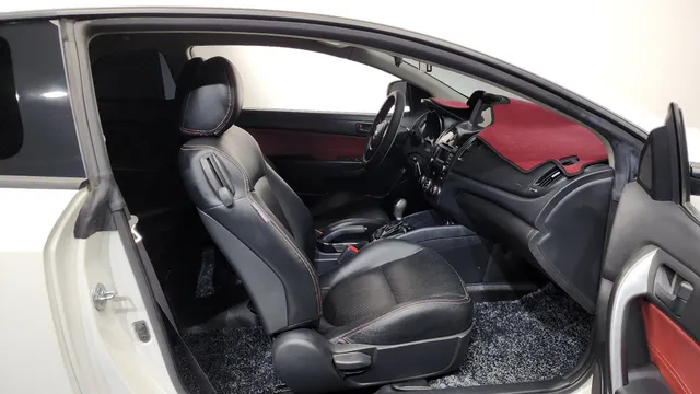 Kia Cerato (Forte)