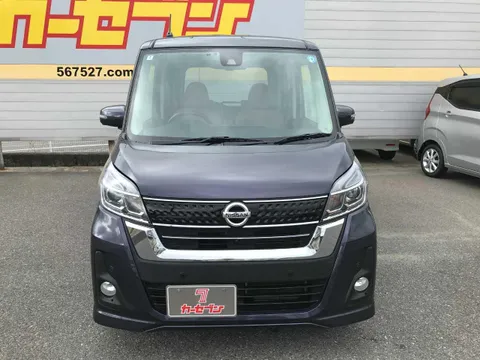 Nissan Dayz Roox