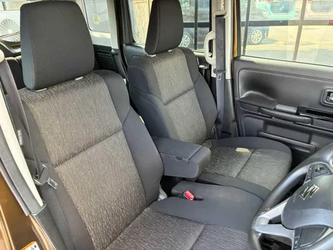Suzuki Spacia Custom