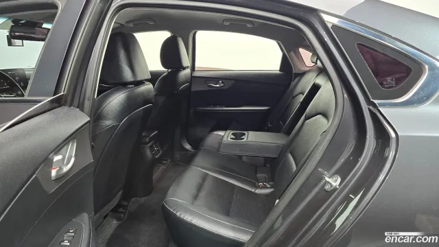 Kia Cerato (K3)
