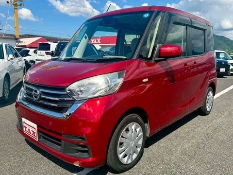 Nissan Dayz Roox