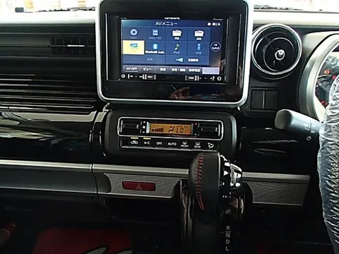 Suzuki Spacia