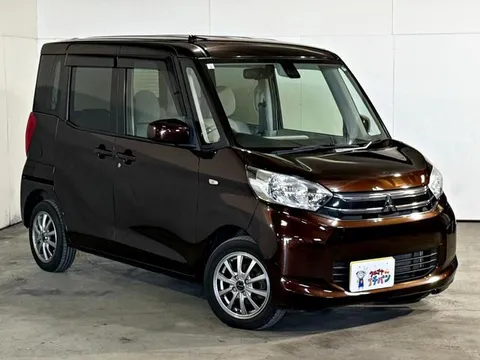 Mitsubishi eK Space