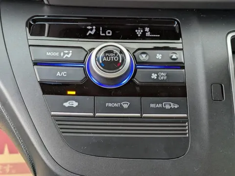 Honda Freed Plus