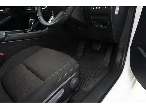 Mazda MAZDA3 Fastback
