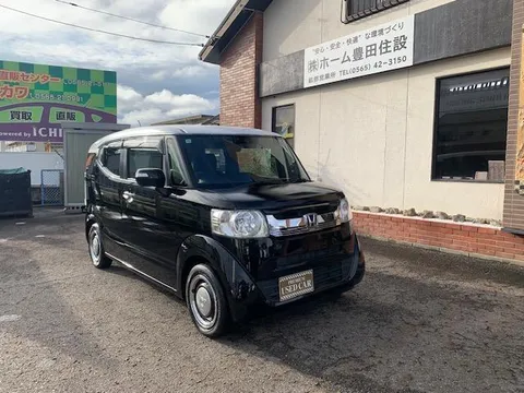 Honda N-BOX Slash