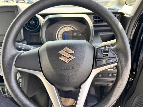 Suzuki Spacia Base