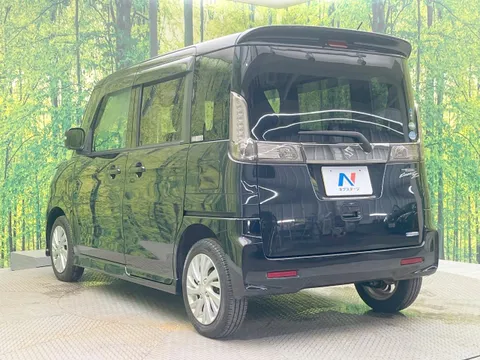 Suzuki Spacia Custom Z