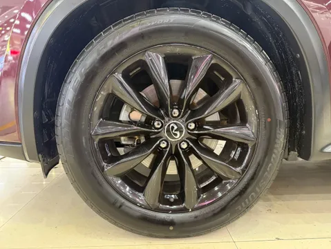Infiniti QX50