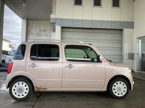 Daihatsu Mira Cocoa