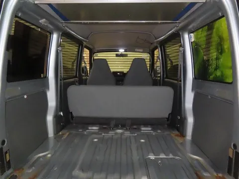 Mitsubishi Minicab Van