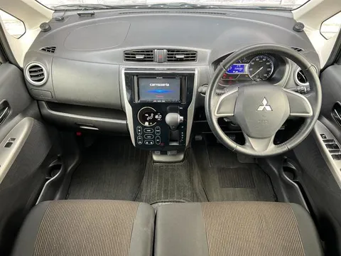 Mitsubishi eK Custom