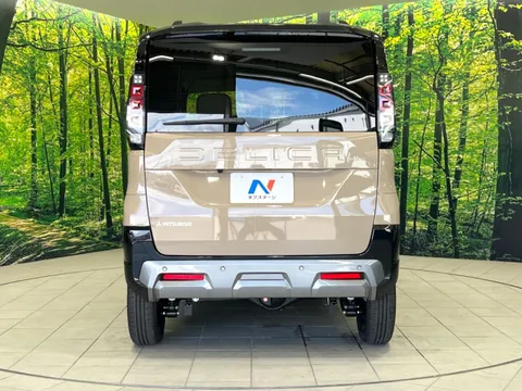 Mitsubishi Delica Mini