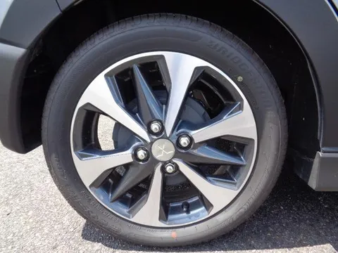 Mitsubishi eK X