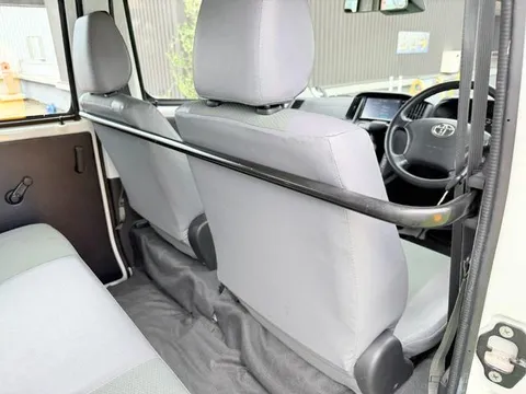 Toyota TownAce Van