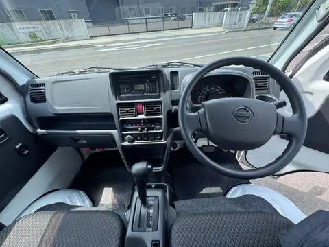 Nissan Clipper Truck