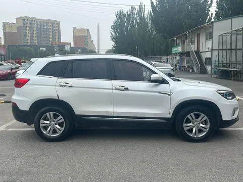 Changan CS75