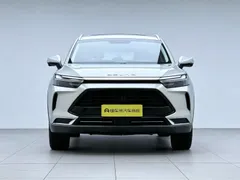 BAIC X7